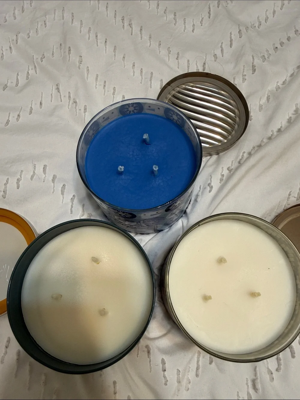 Bath & Body Works 3 wick candle bundle